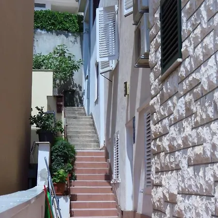 Ursic Apartment *